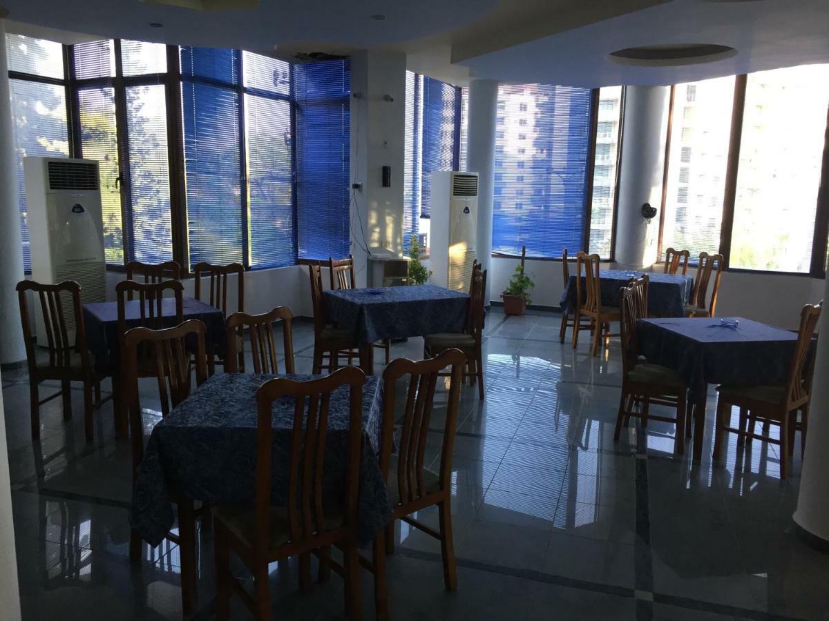 Hotel Moris Durres Exterior photo
