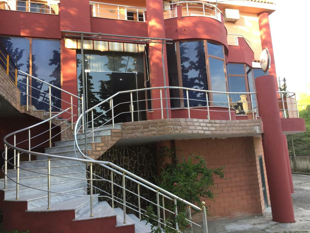 Hotel Moris Durres Exterior photo